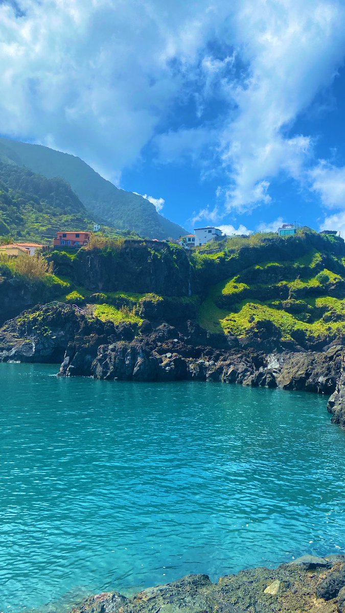 Alisiasrv's tweet photo. À peine revenue da Madeira et déjà envie d’y retourner 🥲 https://t.co/xaakSdIK0V