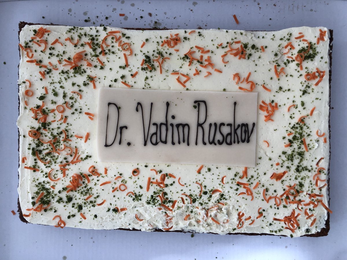 Huge congratulations to Dr. Vadim Rusakov who has just defended his thesis on star formation in galaxies across cosmic time ✨