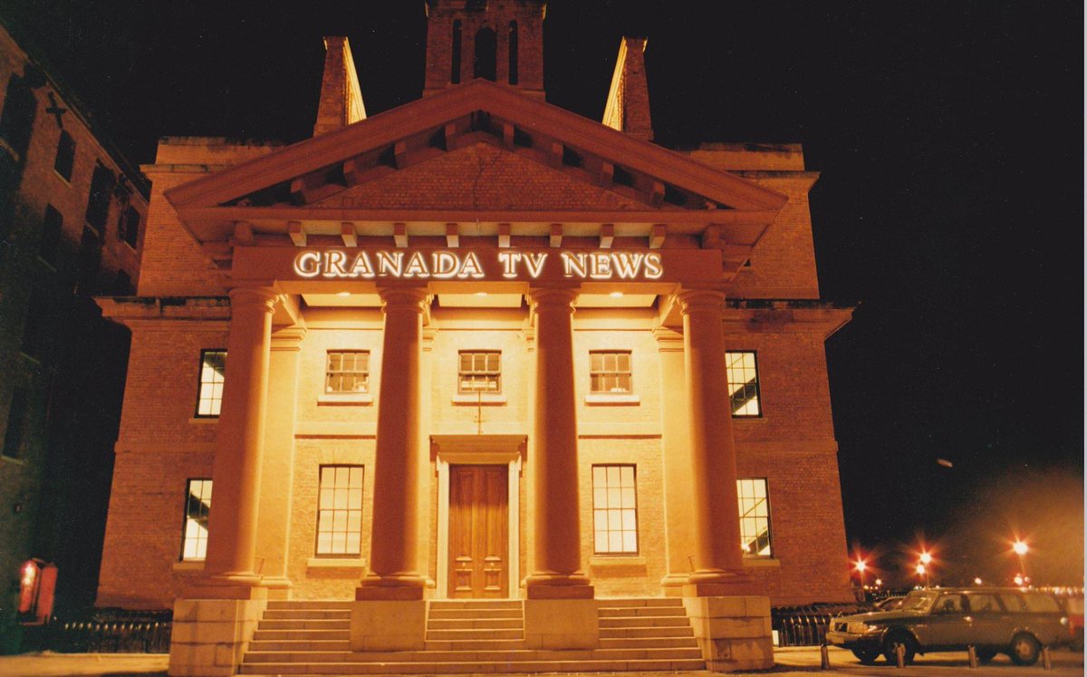 20 years ago photographing the @theAbertDock and the beautiful building that housed @GranadaReports some fabulous architecture and well preserved