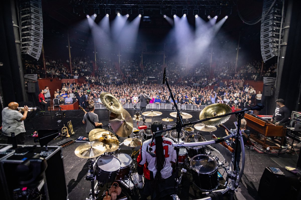 That is how it looked like yesterday at the sold out Cirkus in Stockholm, Sweden. #SeeYouOnTheRoad in Copenhagen tomorrow, April 10th. Don’t forget to #VoteDMBEveryday to the Rock & Roll Hall of Fame’s Class of 2024: vote.rockhall.com @rockhall 📸 @rodrigodmbrasil