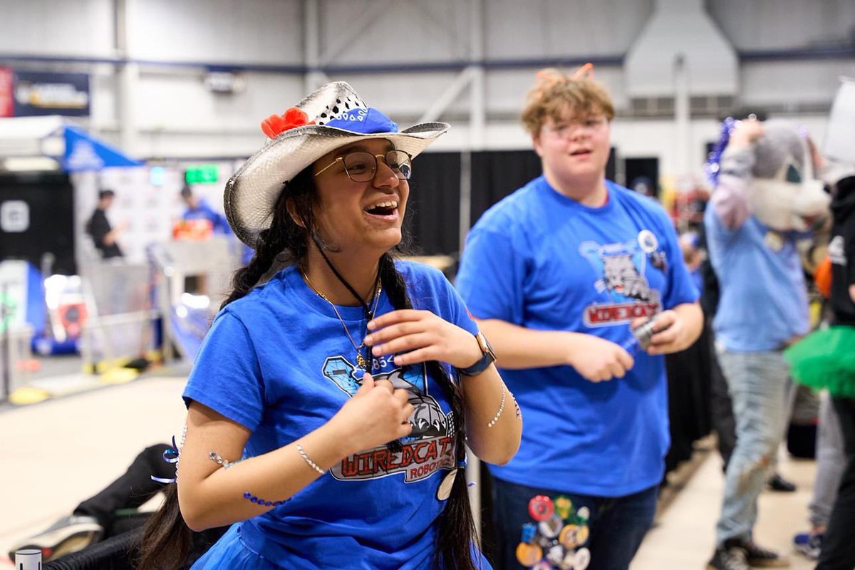 Big congrats to @FIRSTRoboticsWE teams @WiredCats5885 & Belle River Bolt Heads on securing their spot in the world championships in Texas! Your hard work and innovation have truly paid off. Can't wait to see you shine on the global stage!