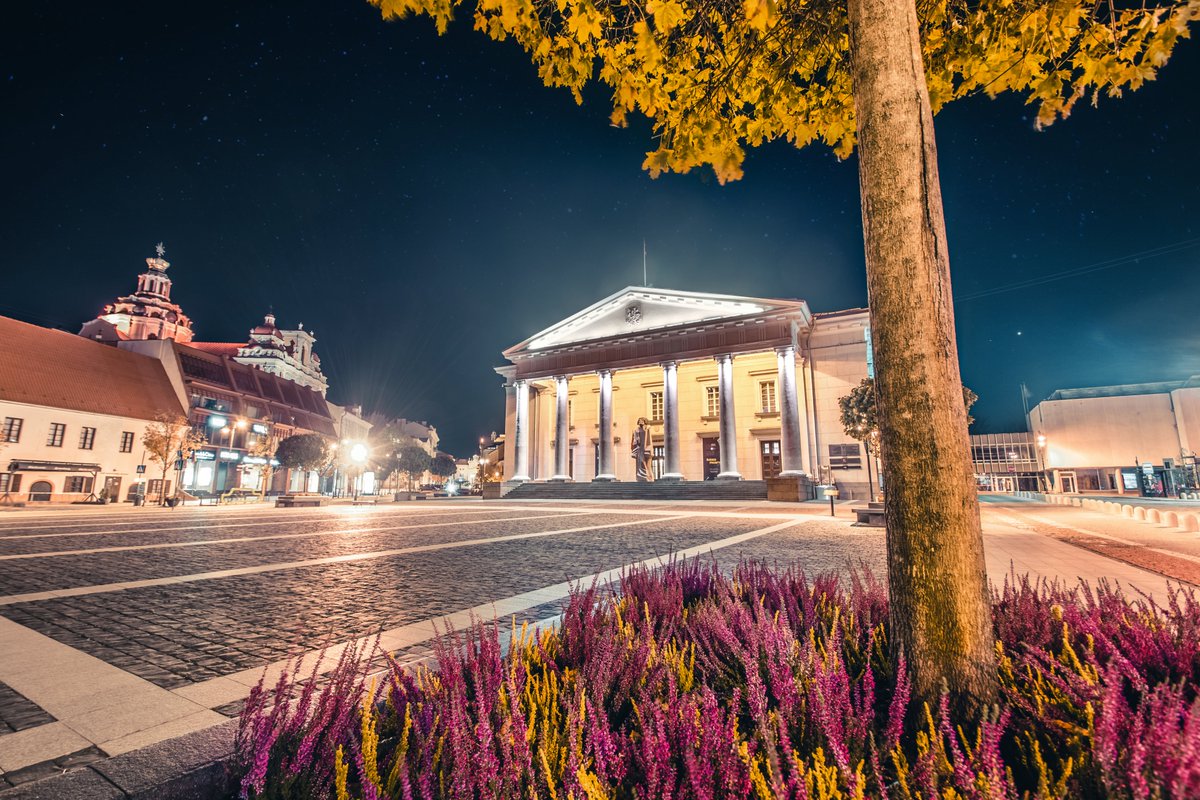 #Vilnius, often referred to as a #Baroque city, is rich in architectural styles, offering a glimpse into the history of humanity with every building in the old town.