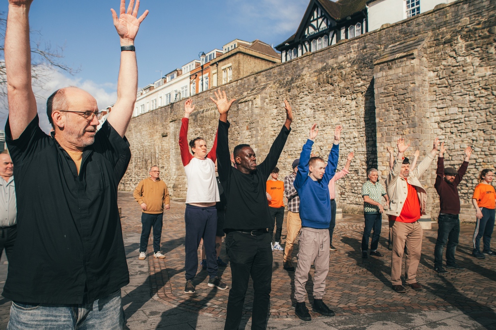 CASTING CALL! 🎦We are having one last filming day for The Big Movement and we want south coast men to be in it! 🕺🏻 No dance experience needed, you just need to agree that men’s mental health is a BIG deal! thebigmovementfilm.scoreapp.com 📅Sat 27th April, 10:00 - 18:00 📍Challis Court