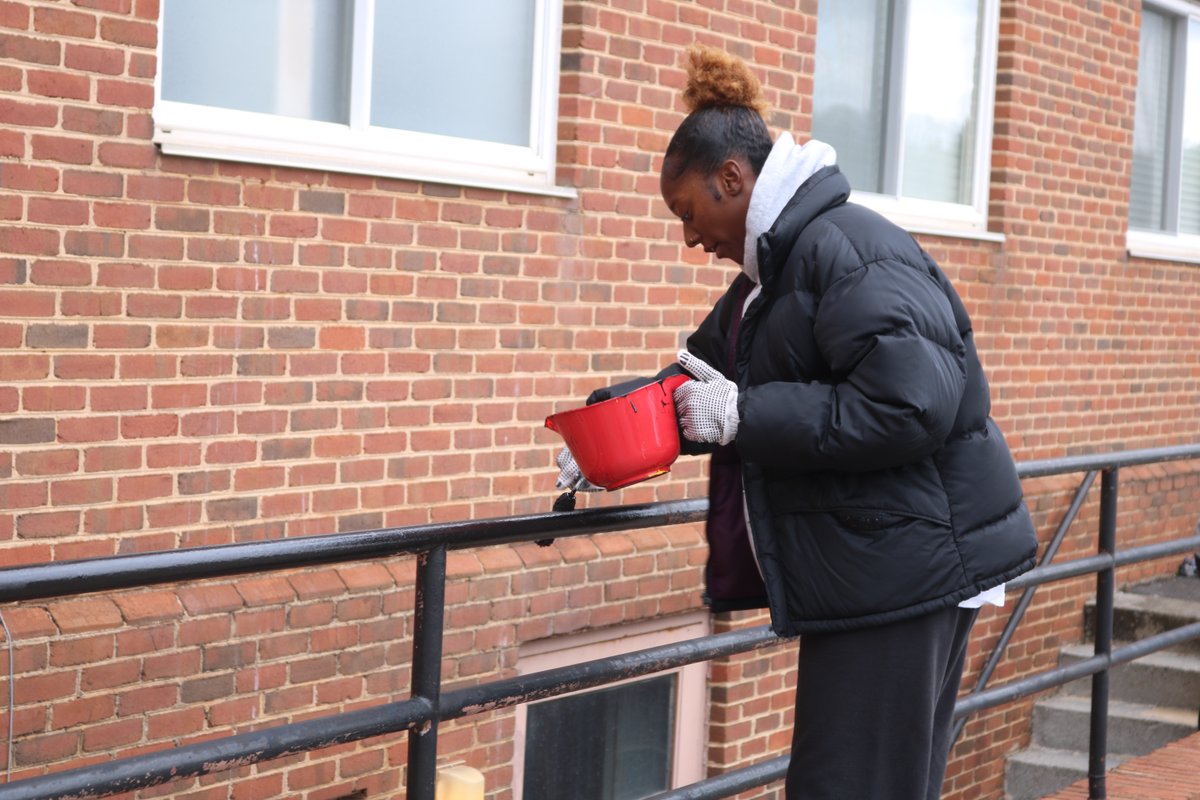 FerrumCollege's tweet photo. 🌸🌱 Spring Day of Service Photo Dump! 🌼✨ Spent the day working on various projects to beautify campus, and we're feeling grateful for the opportunity to come together and get our hands dirty! 💕 #SpringDayOfService #FerrumCollege #NotSelfButOthers https://t.co/IlaC6AT5iK