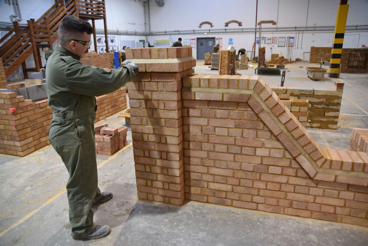 As a bricklayer in our #SapperFamily you will make buildings safe, create runways for aircraft and much more. With worldwide travel and fantastic training, you’ll gain #SkillsForLife. Find out more: jobs.army.mod.uk/roles/royal-en… #SapperSmart #RoyalEngineers #Ubique #YouBelongHere