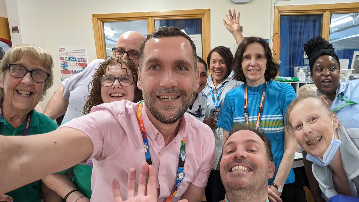 LouieSavva's tweet photo. Another day of Easter singing at @LPTnhs this time at Loughborough Hospital. Thanks to all the staff and patients who took part. 🫶 @EdTheChaplain @Leic_Chaplaincy @JaneinLPT https://t.co/ufNVG0e5tN