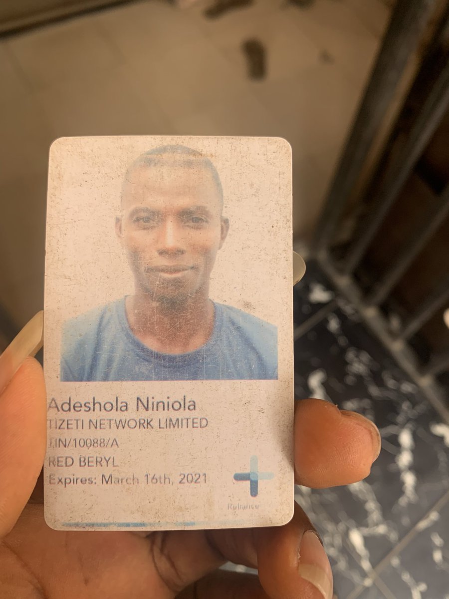 tspellz_'s tweet photo. @tizeti  lied to me that they wanted to upgrade my device then stole it since January, I was subscribing N12,500 to 16k a month will then experience 2weeks downtime of internet service so I decided to take a break then they lied that they were taking it for upgrade @VeryDarkMan__ https://t.co/joFX6tRxRg