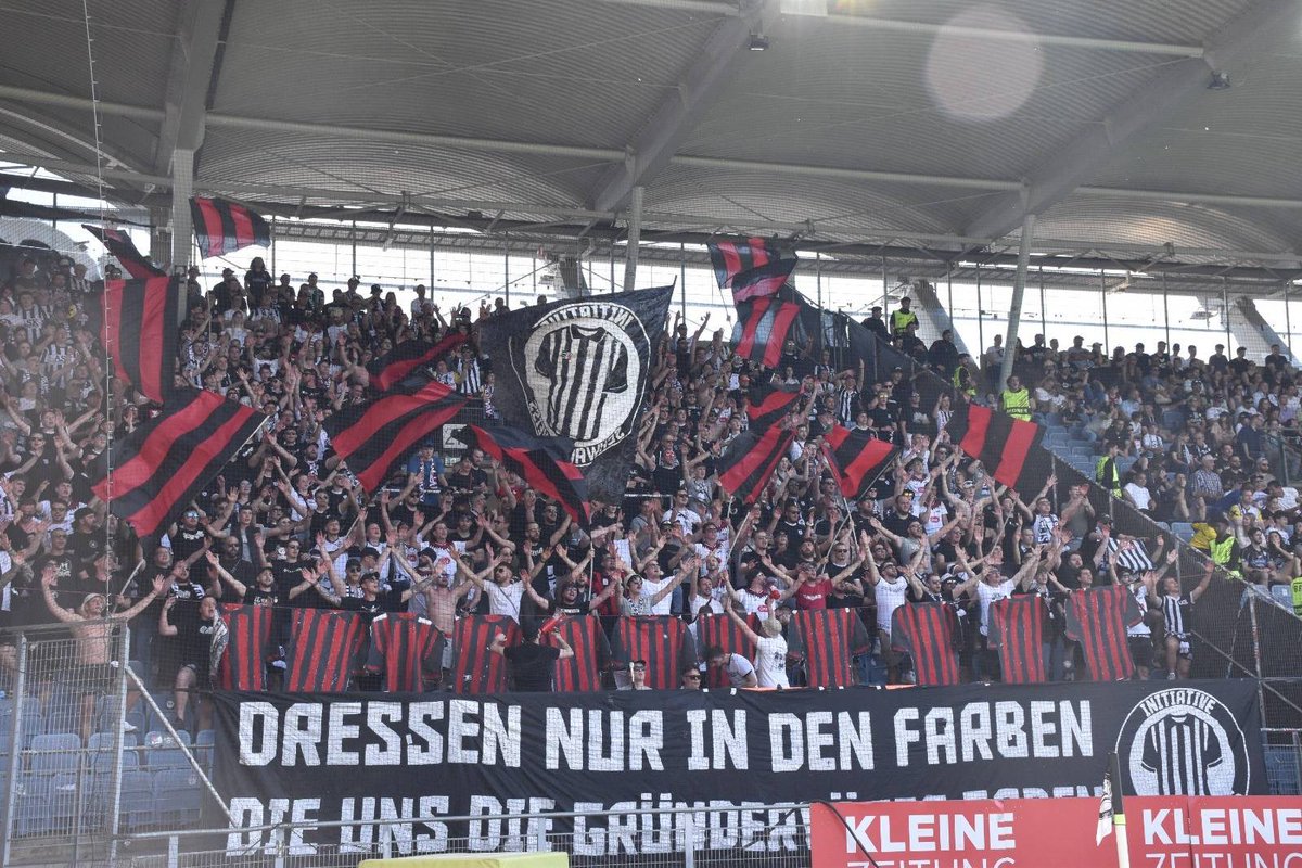 Am Sonntag war Waschtag in Graz und spätabends auch noch in Linz. Eine Zusammenfassung der Aktionen und einige Bilder findet ihr in unserem Artikel! ⚫️⚪️🔴⚪️⚫️ 

👇
initiative-sw.at/waschtag-in-gr…