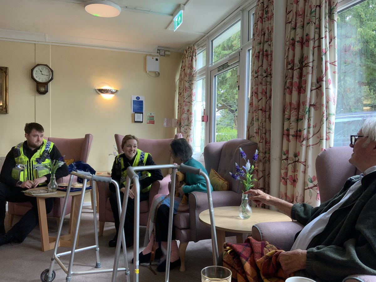 PCSO 9339 HORSTED and PCSO 9342 HARVIE were at Grevill House in Charlton Kings yesterday (08/04) speaking with the residents and staff at a coffee morning. It was lovely to meet the residents and answer any local concerns, we are looking forward to our next visit.