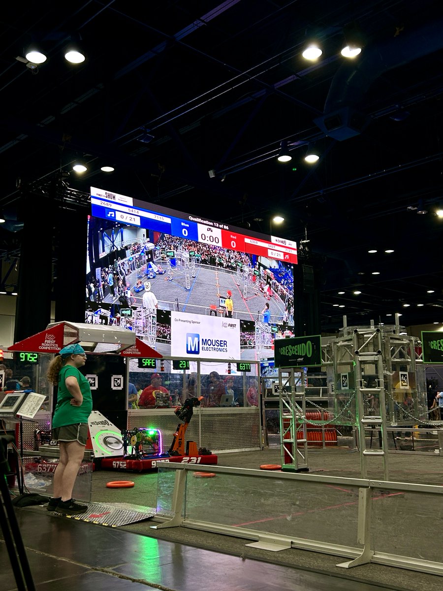 A BIG congratulations to the FIRST in Texas teams advancing to the FIRST World Championship!! We'll meet you there next week 🙌🎉 #MoreThanRobots @FIRSTinTexas @FRCTeams