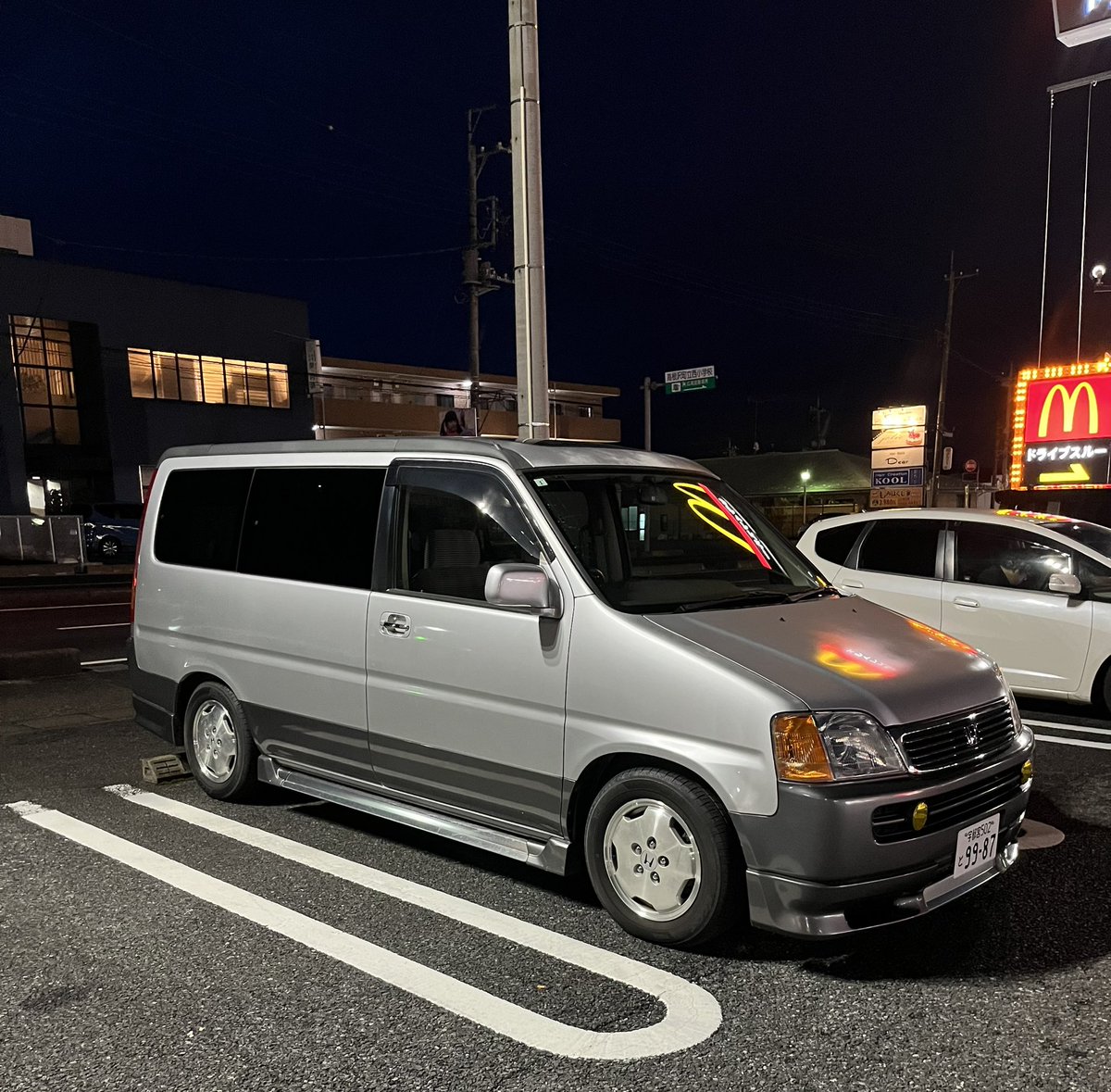 STEPWGN_RF2's tweet photo. 初代ステップワゴン RF2
80000km✨ https://t.co/agxkxBt4Da