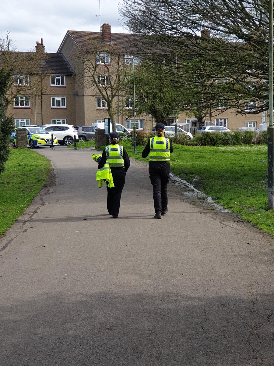 PCSO 9339 HORSTED and PCSO 9295 GOUGH were out on foot patrol in parks conducting reassurance patrols due to reports of suspicious activity. It was lovely to see people out and about, speaking to us regarding issues in their area. #CheltenhamPolice #CommunityEngagement