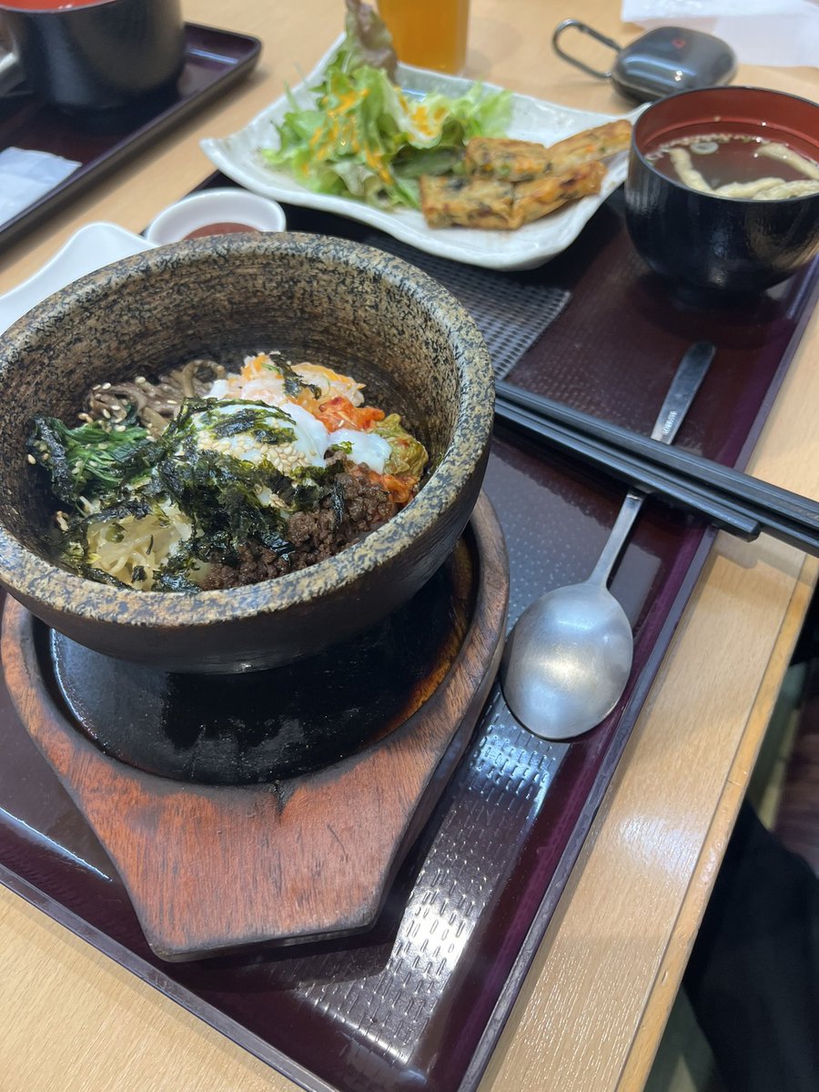 セントレアのお風呂🛀
プライオリティパスのセット。
名古屋飯か、
韓国🇰🇷料理
どっちが好き？？

韓国料理に1票🥘