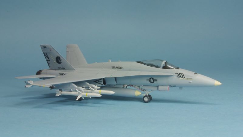 f_2a_hayabusa's tweet photo. #デカール 販売中です
1/144 F/A-18ホーネット アメリカ海軍#1
空母 #ミッドウェイ 搭載時のマーキング
↓詳細はこちら
https://t.co/haU9wARHpq
#fa18 #hornet #ホーネット #144スケモ #144scale #いっちょんちょん #米海軍 #navy #厚木基地 #decals #Revell #ドラゴン #VFA151 #VFA192 #VFA195 https://t.co/4gf0456kqI