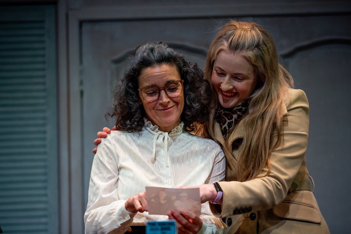 The Promise shows on now! 🕊️ An inspiring new play portraying the experiences of deaf people living with dementia. Book now to watch this powerful performance 🪷