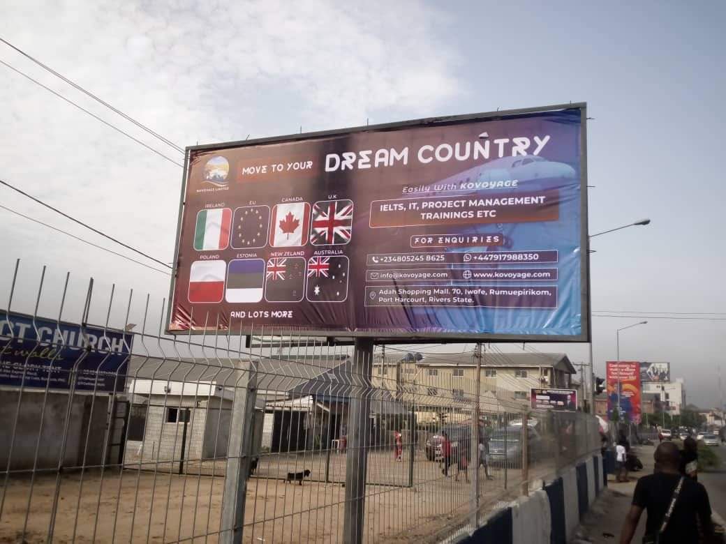 Over last week, I had the pleasure of putting up a 48sheet billboard advert for DREAM COUNTRY here in Rivers State. LOCATION: Bori Camp ARCON VETTING: Done by me FLEX PRINT: By me RENT BILLBOARDS THROUGH ME, HERE IN RIVERS STATE CALL/WHATSAPP ME ON 08175085159 #phadvertlady