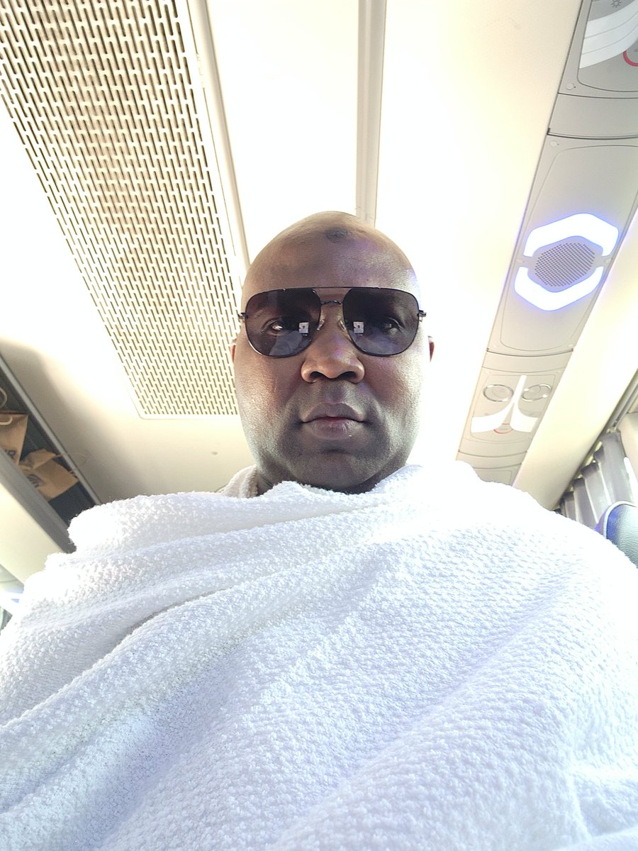 iamAtolagbe's tweet photo. Alhamdulillah Lasi Hayana Badama Amatana Wahilaihi Nusuru.

Yaomul Zulazahi, 30 Ramadan, 1445 AH.

May the Peace, Blessings, and Mercies of Almighty ALLAH always continue to be upon You throughout your life with Happiness and open more doors of Success, Amin. 

Ramadan Kareem. https://t.co/8MgBdaNDl5