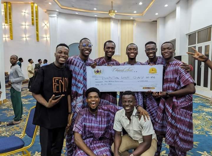 Congratulations to Chorister of OAU Perpetual Light Catholic church for winning the best Choir fellowship competition with a whooping of 1 million naira. 1,000,000. Indeed, it pays to serve God. 

#OAU #OAUTwitter