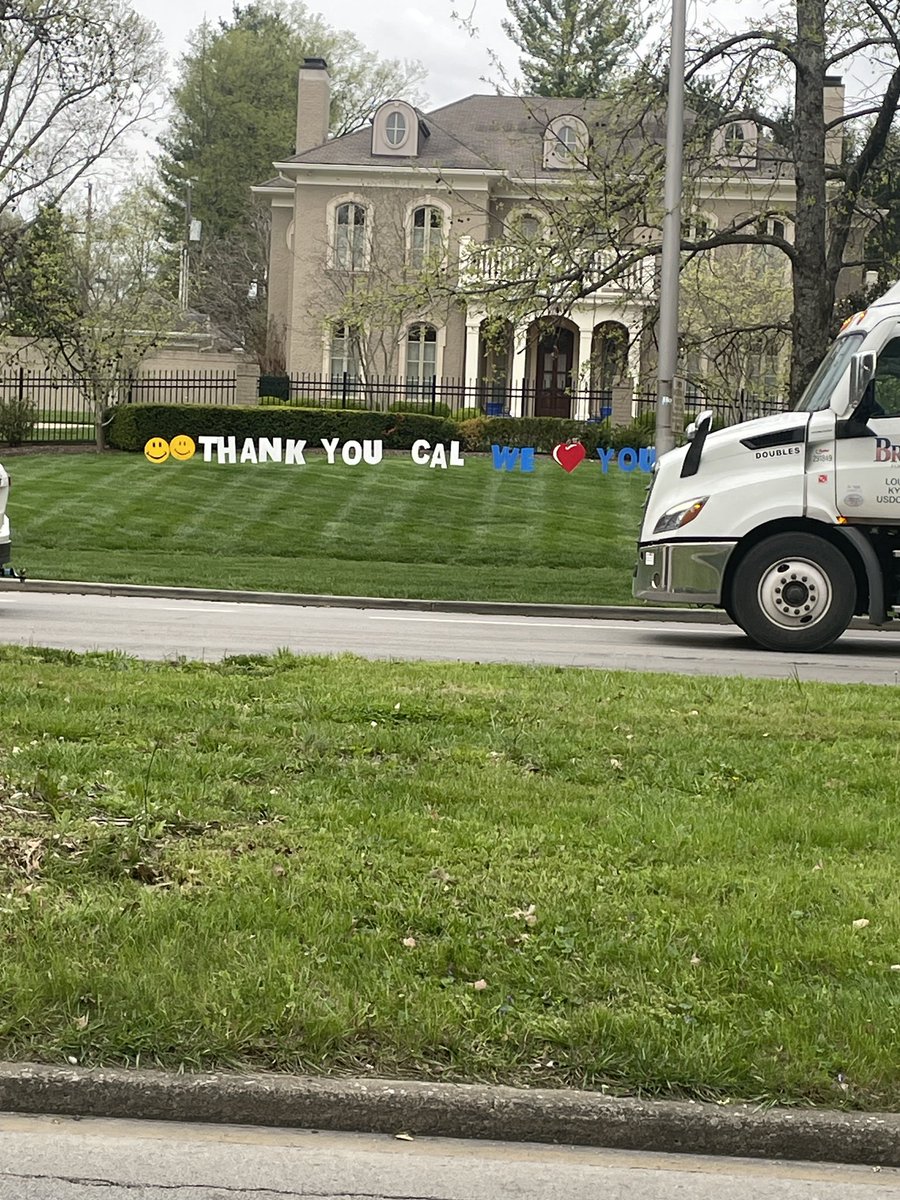 @MrsTylerKSR drove by Cal’s on the way to the dentist this morning.