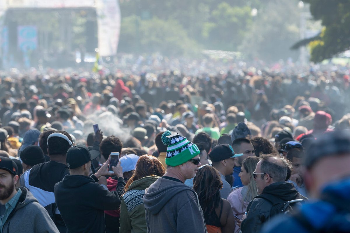 Exploring change: San Francisco swaps the traditional 4/20 Hippie Hill event for a groundbreaking Weed Week initiative, promising a weeklong exploration of cannabis culture and community engagement. #WeedWeek #SanFranciscoEvents #CannabisCulture
bit.ly/4anjW7R