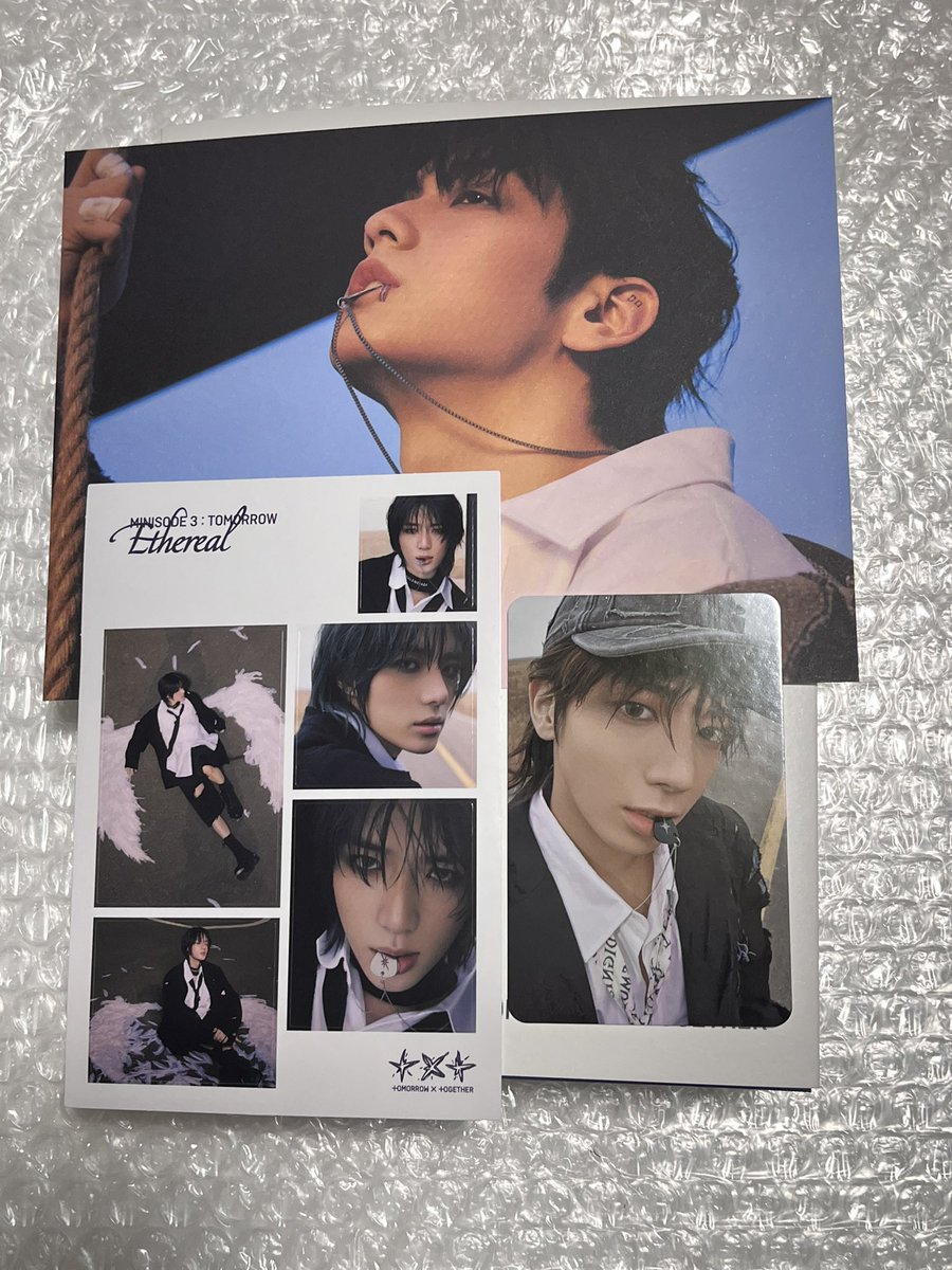 smile_v_'s tweet photo. テヒョンペンへ届け！！

TXT 交換 TOMORROW 

Ethereal / Romantic / Promise 

【譲】スビン🐰 ボムギュ🐻 テヒョン🐿 

【求】ヨンジュン🦊

同日発送希望📮
(手渡しの場合は要相談)

お心当たりある方は気軽にお声かけください！

#txt交換 https://t.co/V6El9S87WX