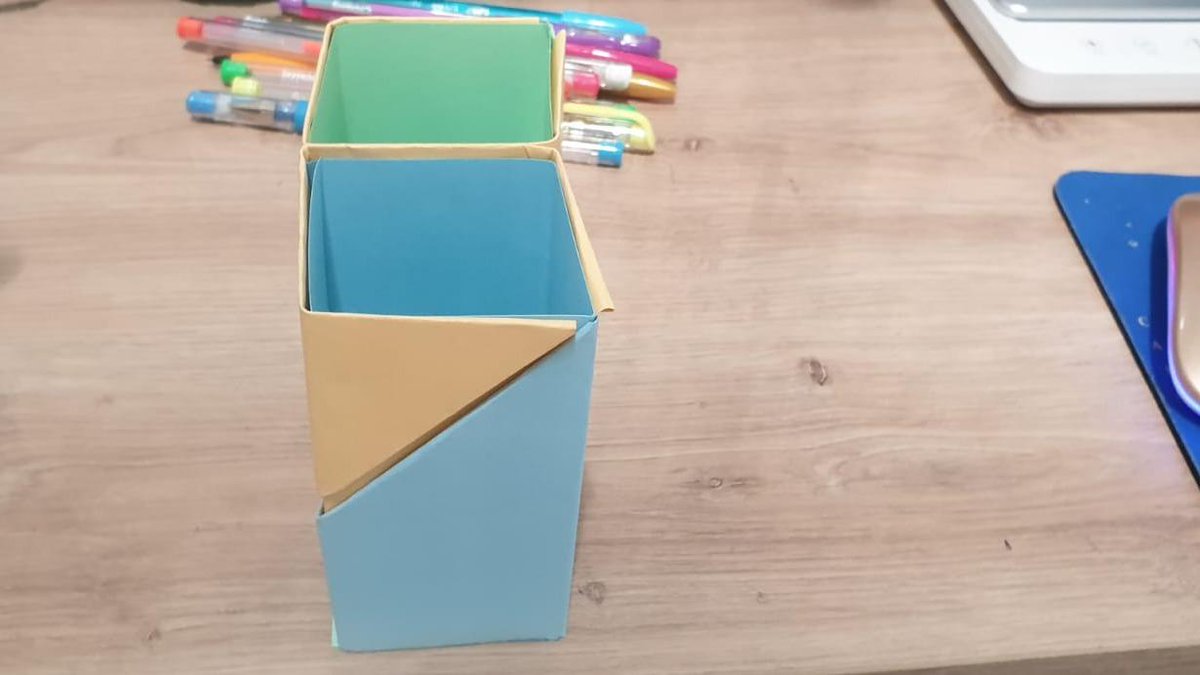 EvolveOnlineSA's tweet image. 🎨✨ Our Stage 08 Group 1 Cambridge students embarked on a creative journey, crafting 3D shapes and storage containers with practical uses in mind! 📦💡Let&apos;s take a closer look at their amazing creations:🌟 #CreativeMinds #PracticalArt #Stage08Innovators 🎨✨