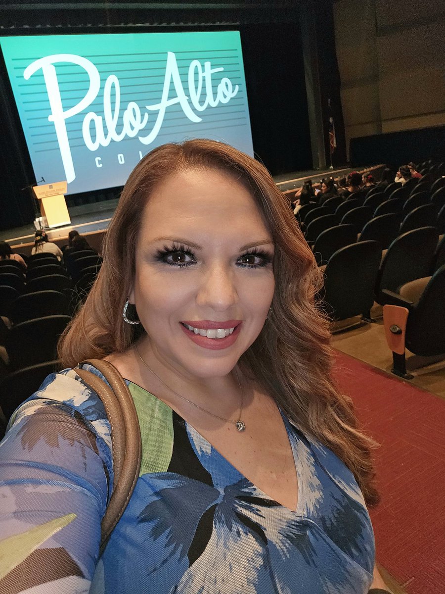 Back to my busy schedule. Tonight is the Palo Alto College Cosmetology Event. Back to my beauty roots. #SanAntonio #LiveFromTheSouthside