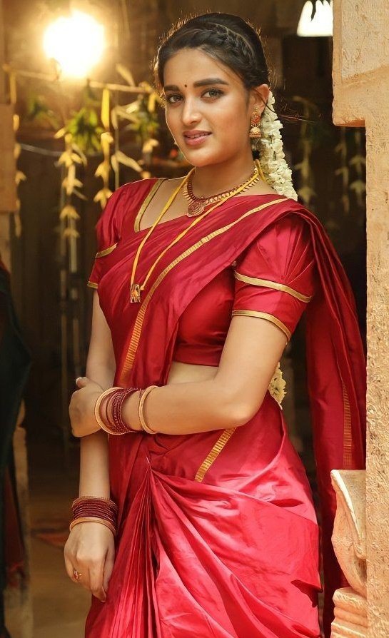 Beauty in traditional wear 🤩 #Nidhi #Nidhiagarwal #Hariharaveeramallu