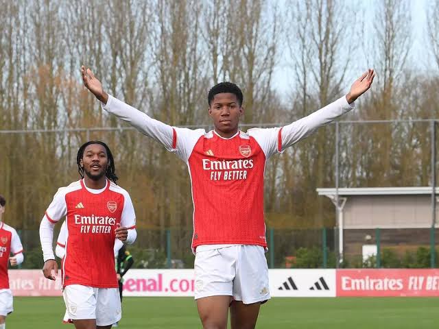 16 year old Martin Obi has scored 478 goals for Arsenal’s U-18’s this season in only 34 appearances. He deserves PL minutes soon.