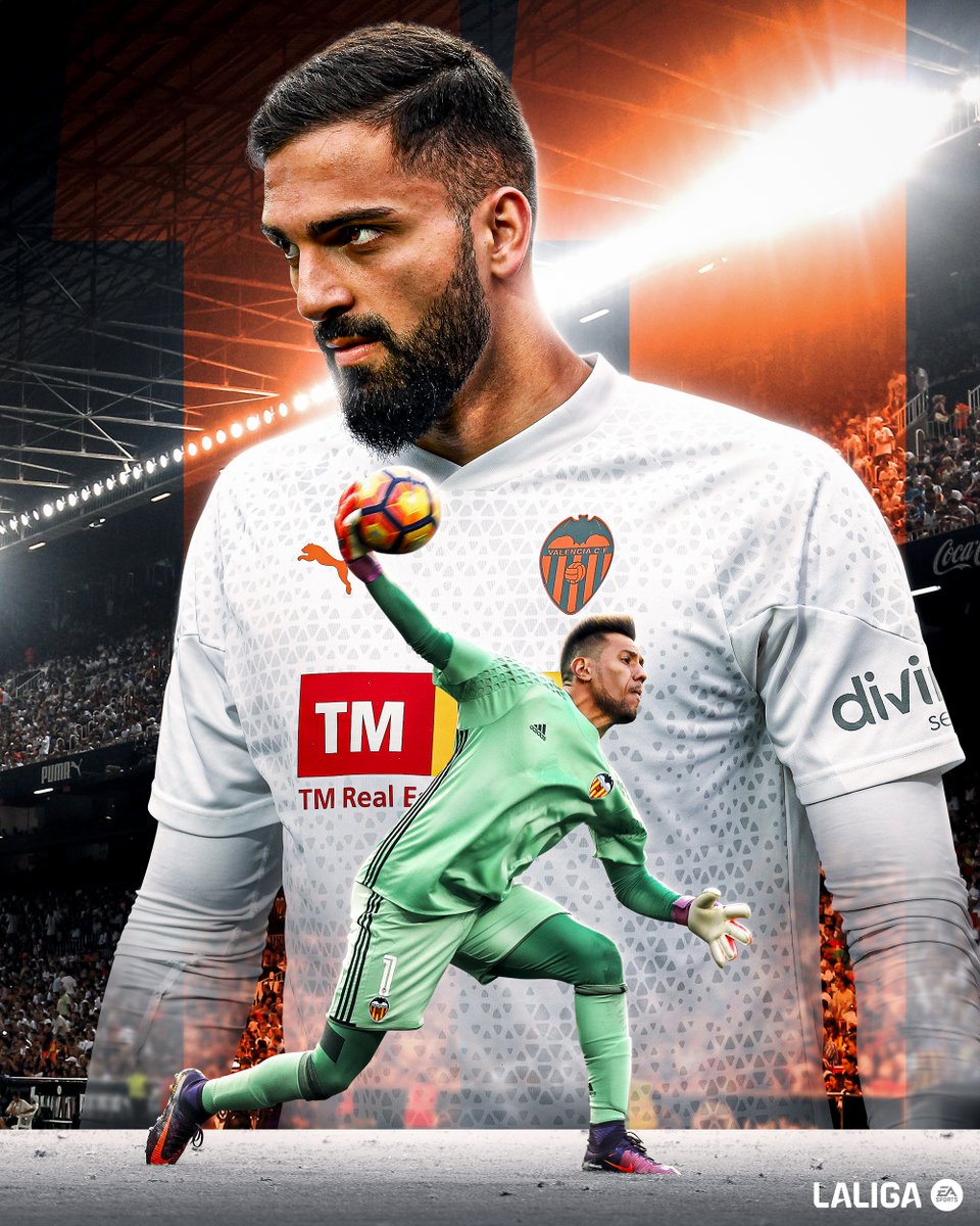 🧤🧡 Giorgi Mamardashvili suma 11 partidos imbatido esta temporada. 😲 El último guardameta 'che' en conseguir sumar más de 10 porterías a cero fue @diegoalvesgol. #LALIGAEASPORTS | @valenciacf