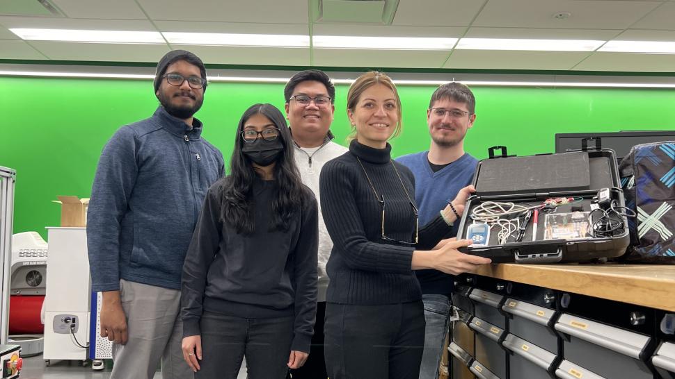 'We feel this is a technology that hospitals all around the world could use'. Our #HumberFAST professor's research project empowers students, has many educational benefits, and will help patients. Read more in the April FAST Times 🔗 bit.ly/3wYYe8C #appliedresearch