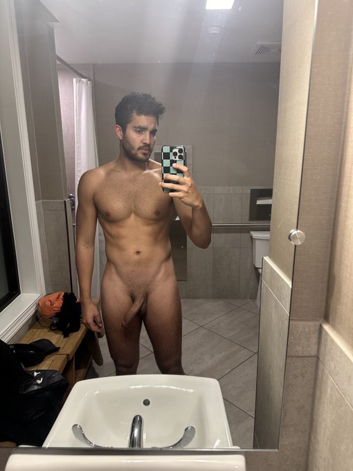 Had to change real quick https://t.co/zRJuyQJH1H<a href="/tag/hotwife"class="tags"><span>#hotwife</span></a><a href="/tag/nsfw_twt"class="tags"><span>#nsfw_twt</span></a>