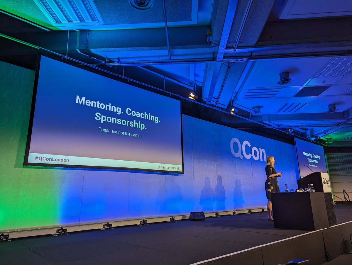 @HannahFoxwell Mentoring, coaching and sponsoring, those are not the same thing! As a manager you need to figure out what each individual needs! #QConLondon