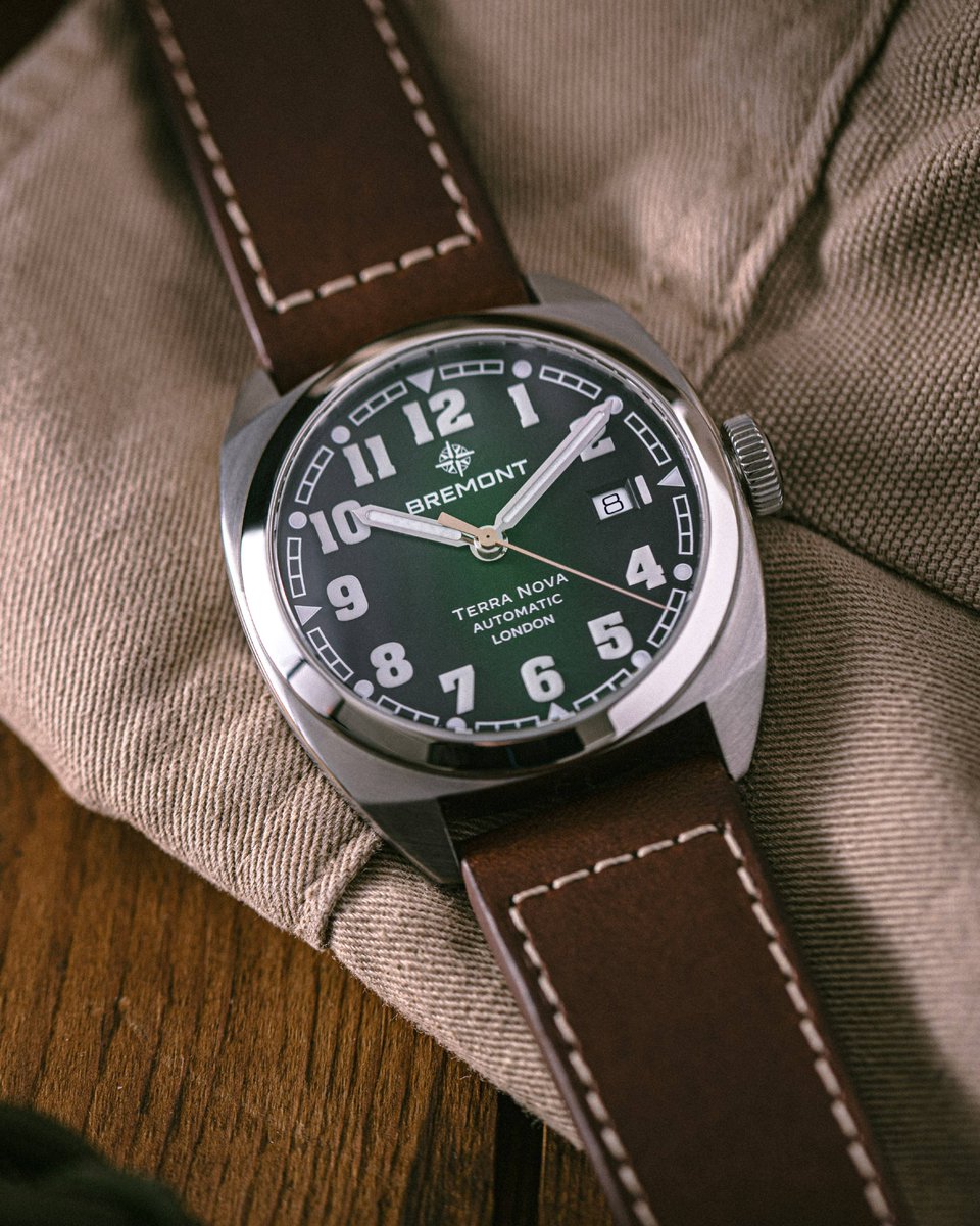 The Terra Nova 40.5 Date Featuring a geometric evolution of the traditional cushion case shape, reminiscent of military field watches between the 1920s and 1940s. Crafted with corrosion resistant 904L Steel, for greater durability in the field. bremont.com/x/TN40-DT-SS-G…