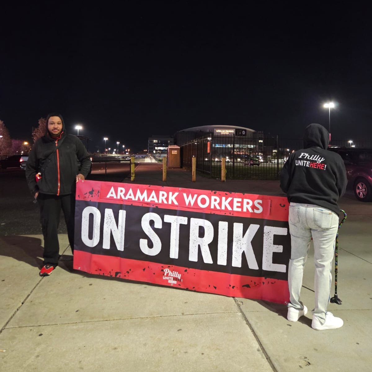 Support our strike: Enjoy your event. Eat Elsewhere. Do Not Patronize Aramark. No Food, No Drinks. Tons of Solidarity.