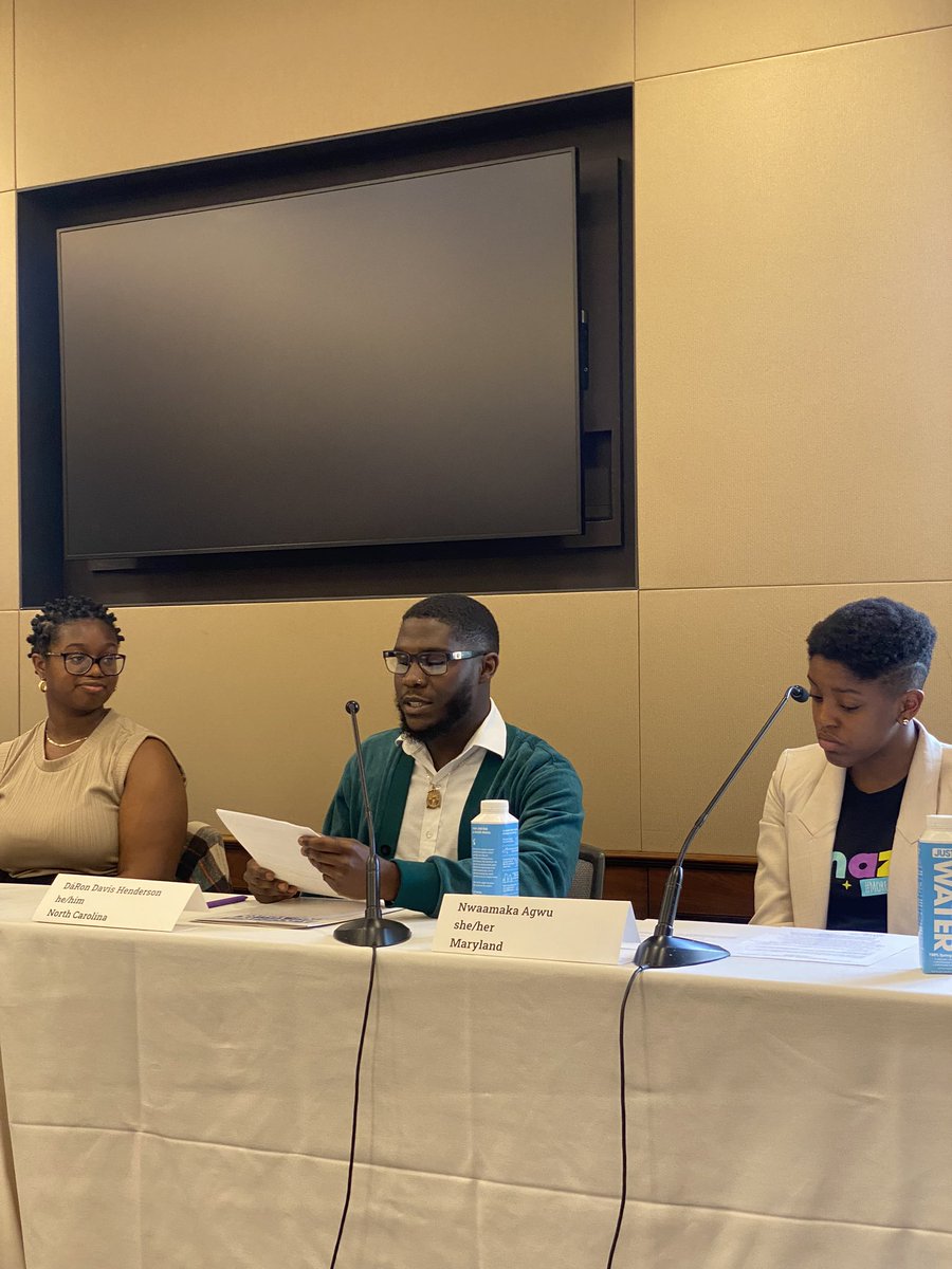 Here's our ask: fund👏 HIV 👏 advocacy👏. Young people are ready to #StopHIVTogether and we need your support to do so.