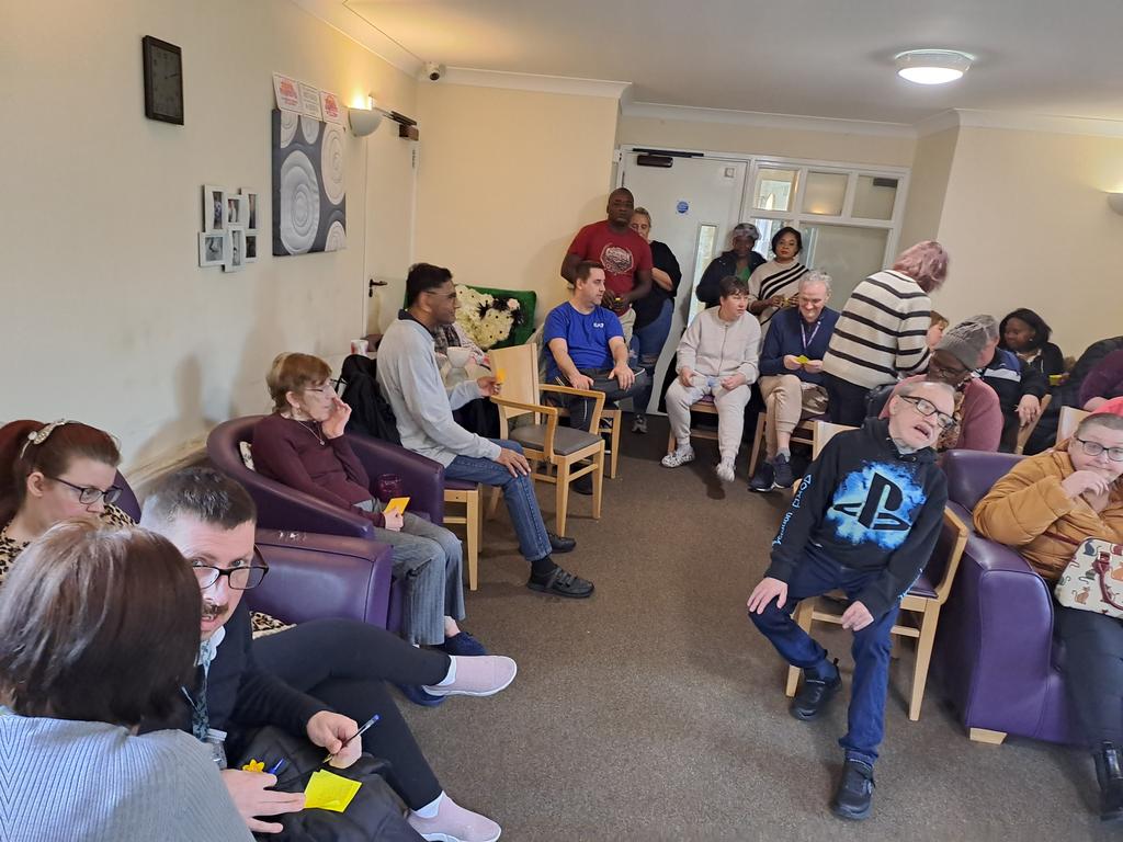 LD Significant7+ held a pilot Health Awareness session for support staff and clients from Outlook Care! Amazing contributions from everyone who attended and great feedback 👏 Hopefully the first of many 🧡 @nutsaboutnursin @NELFT @wmakala @Significant_7 #Healtheducation 🫀🦷🫁