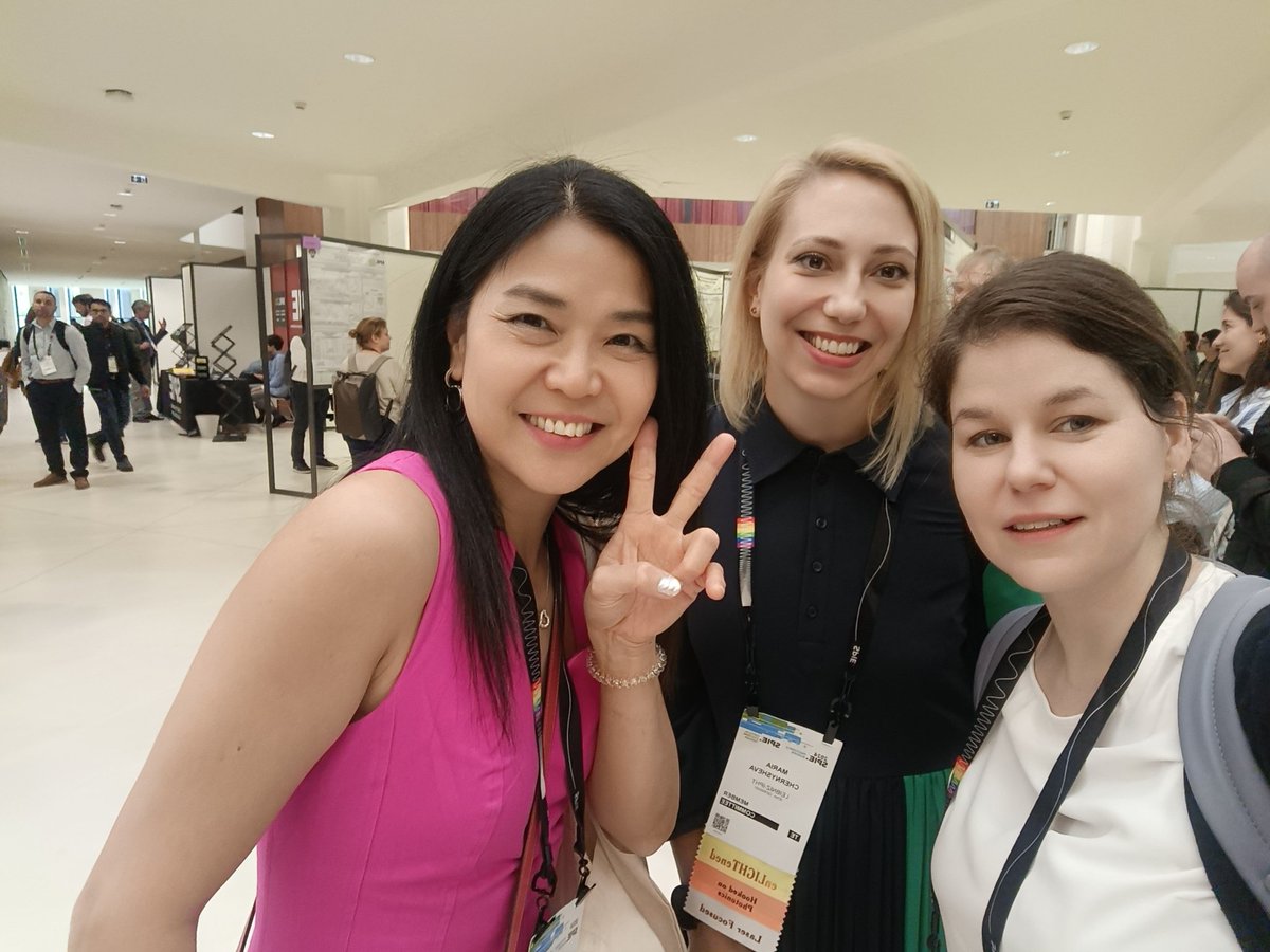 Rachel Won (@rachelpcwon) on Twitter photo It's nice to see old friends @MAChernyshev #PhotonicsEurope 🥰
Where are you <a href="/GGoery/">Goëry Genty</a> <a href="/johnmdudley/">John Dudley</a>? It's nice to see old friends @MAChernyshev #PhotonicsEurope 🥰
Where are you <a href="/GGoery/">Goëry Genty</a> <a href="/johnmdudley/">John Dudley</a>?