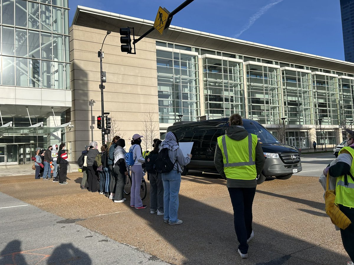 We are out here with Palestinian and pro-Palestinian organizers to demand that @BNYMellon divest from @ElbitSystemsLtd, the main weapons manufacturing company for Israel! A company that profits off of the occupation and genocide of the Palestinian people! #GazaGenocide