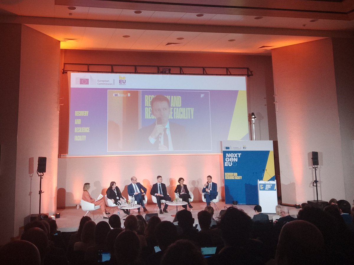 At the @ecfin  event on NextGenerationEU and its RRF, @VDombrovskis  stresses that they're are new challenges for the EU (i.a. defence). So, he said he is « open for a broader #EUbudget » and to how next MFF could be financed, even if that will be for the next @EU_Commission