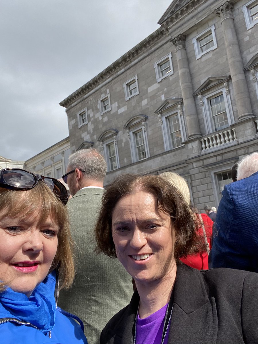 Proud to be in #DailEireann today for the election of #Taoiseach @SimonHarrisTD.  No @FineGael event would be complete without @BreegeHannify #TrueBlue
