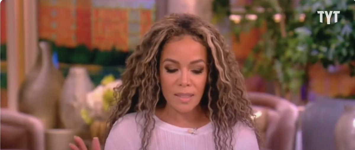 (WATCH) ‘The View’ co-host Sunny Hostin blames eclipse, earthquake, and cicadas on ‘climate change’. endtimeheadlines.org/2024/04/watch-…