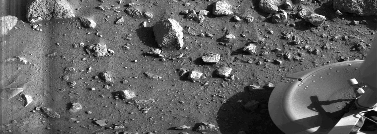 First ever image from the surface of Mars (1976)