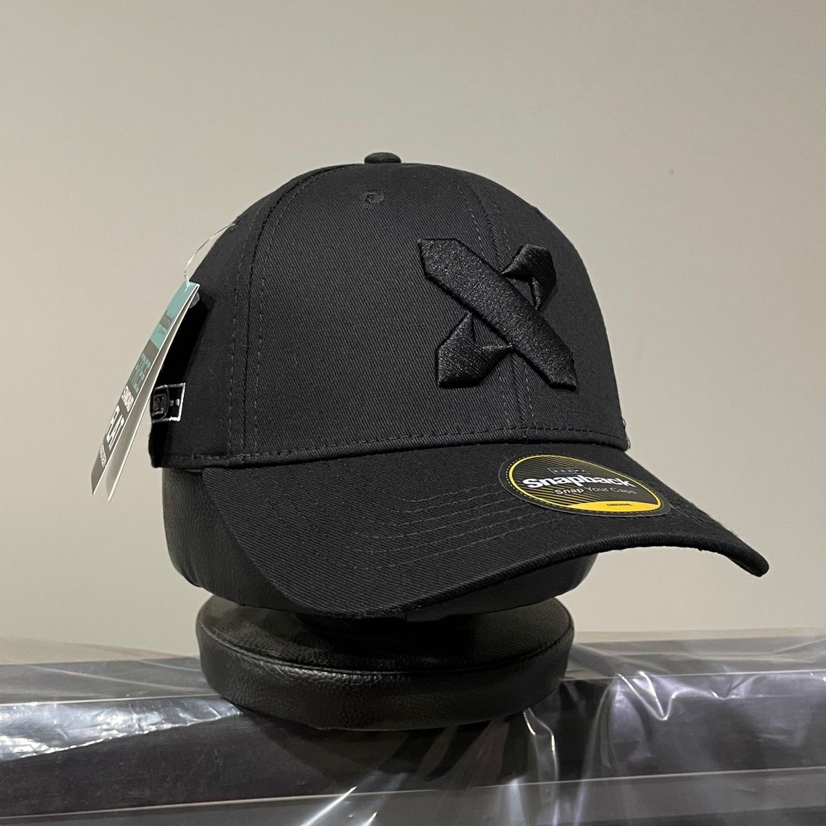 I’ve got a spare @supabase LWX cap sitting around! Going to raffle it off! To enter: ♻️ Like & repost my ticket below 🎫 Reply with your ticket Might even throw in some 🔨 stickers! Let’s goooo 🚀