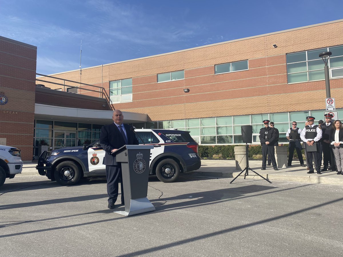 CourtHeelsCP24's tweet photo. Vaughan Mayor @StevenDelDuca’s message on illegal car rallies, “If you’re watching &amp; had a good laugh, if you’ve been at a plaza participating/spectating…your free ride is over. You are not welcome here, your behaviour is not welcome here”. Police &amp; city stepping up enforcement https://t.co/ObX53wEZOK