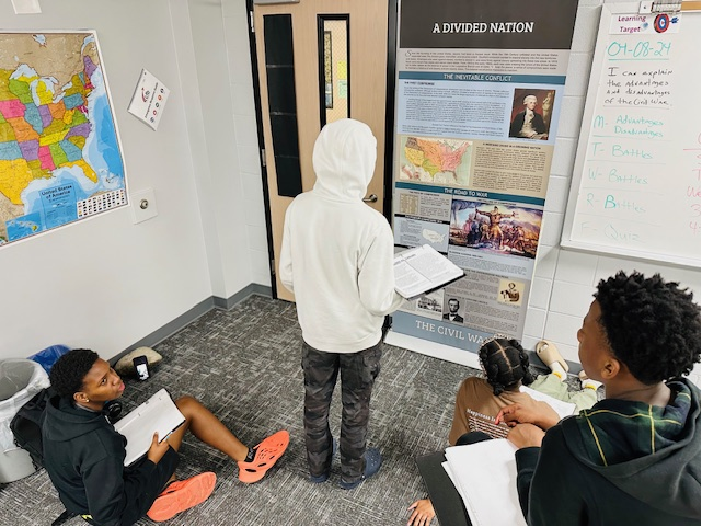 Soc_StudiesTX's tweet photo. Great things happening in Mr. Timwell's U.S. History classroom as students learn about the Civil War through the CW Banners! Way to go Broncos! @bbmsbronco @BushMSBroncos @LarsenP10 https://t.co/c63HTJkUaL