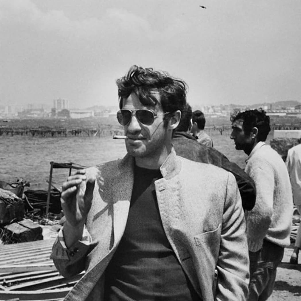 Remembering Jean-Paul Belmondo, one of the coolest leading men in the history of cinema, on his 91st birth anniversary! (📸- Tony Grylla)