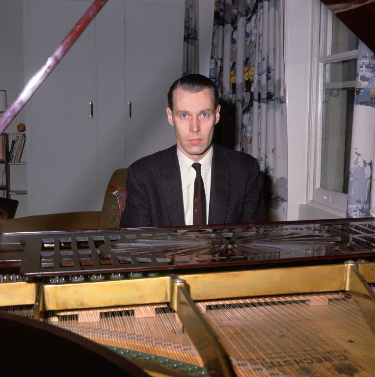 A young #GeorgeMartin