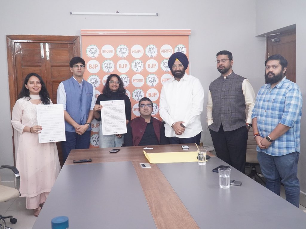 It was humbling to meet @nipunmalhotra Ji and his team who presented ideas to work for and prioritise “disability” in our election manifesto. Inspired by PM @narendramodi Ji’s “Sabka Saath, Sabka Vikas” vision, BJP is committed to work for the welfare of specially-abled people…