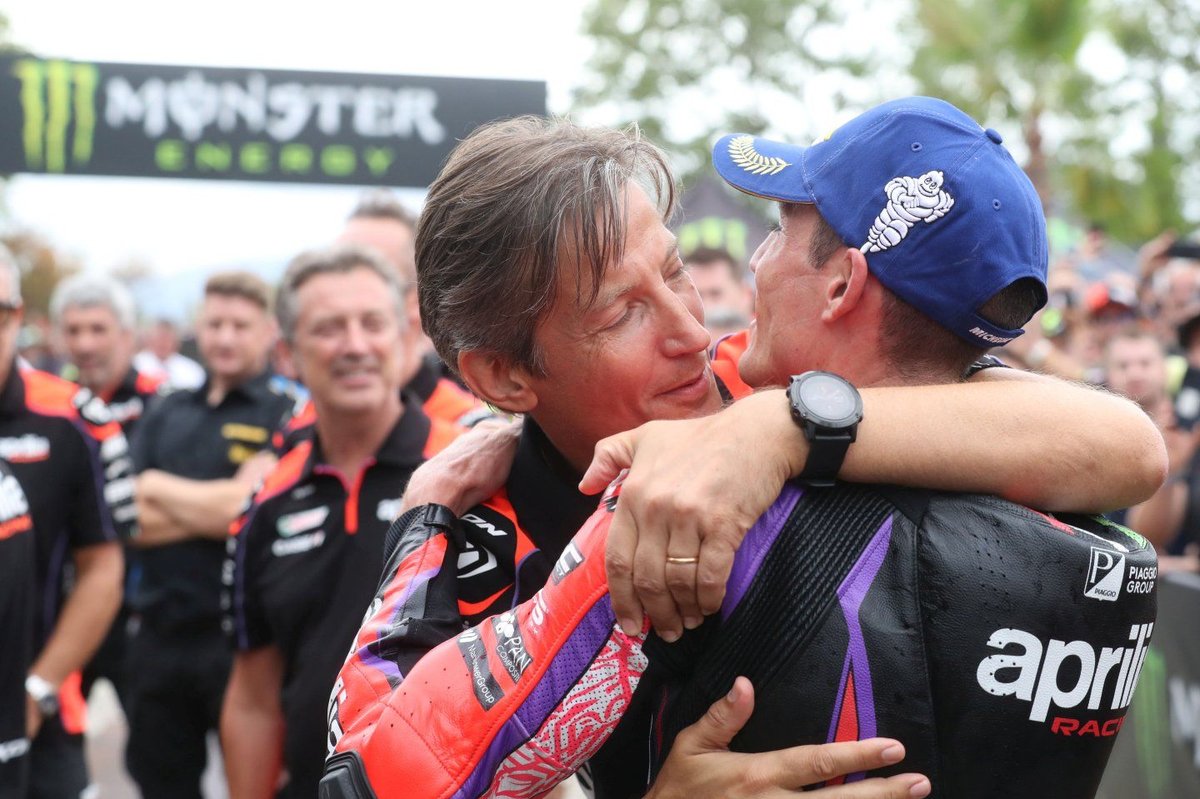 Aprilia boss says money shouldn't be determining factor in MotoGP rider futures dlvr.it/T5GtjT